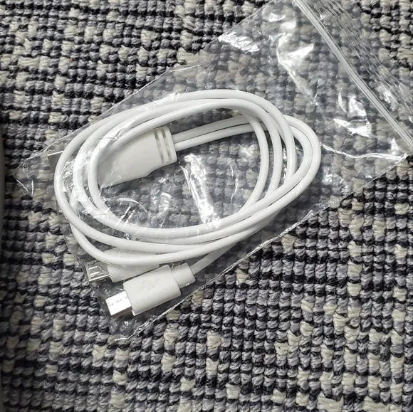 Boys light up shoes size 1 - Picture 4 of 5